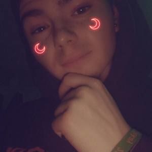 Meet your Posher, Dustin